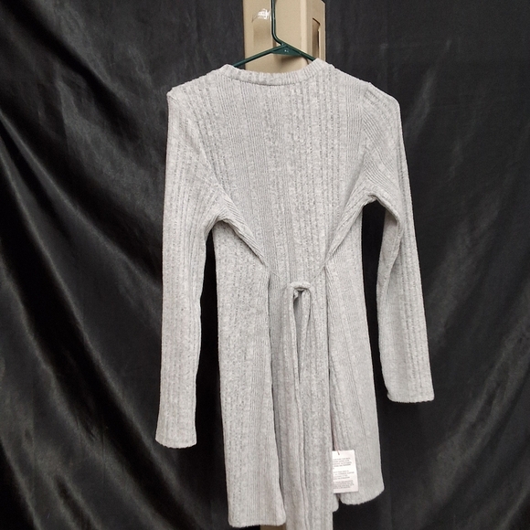ASOS DESIGN Gray Long Sleeve Dress Brand New With Tags - Picture 1 of 11